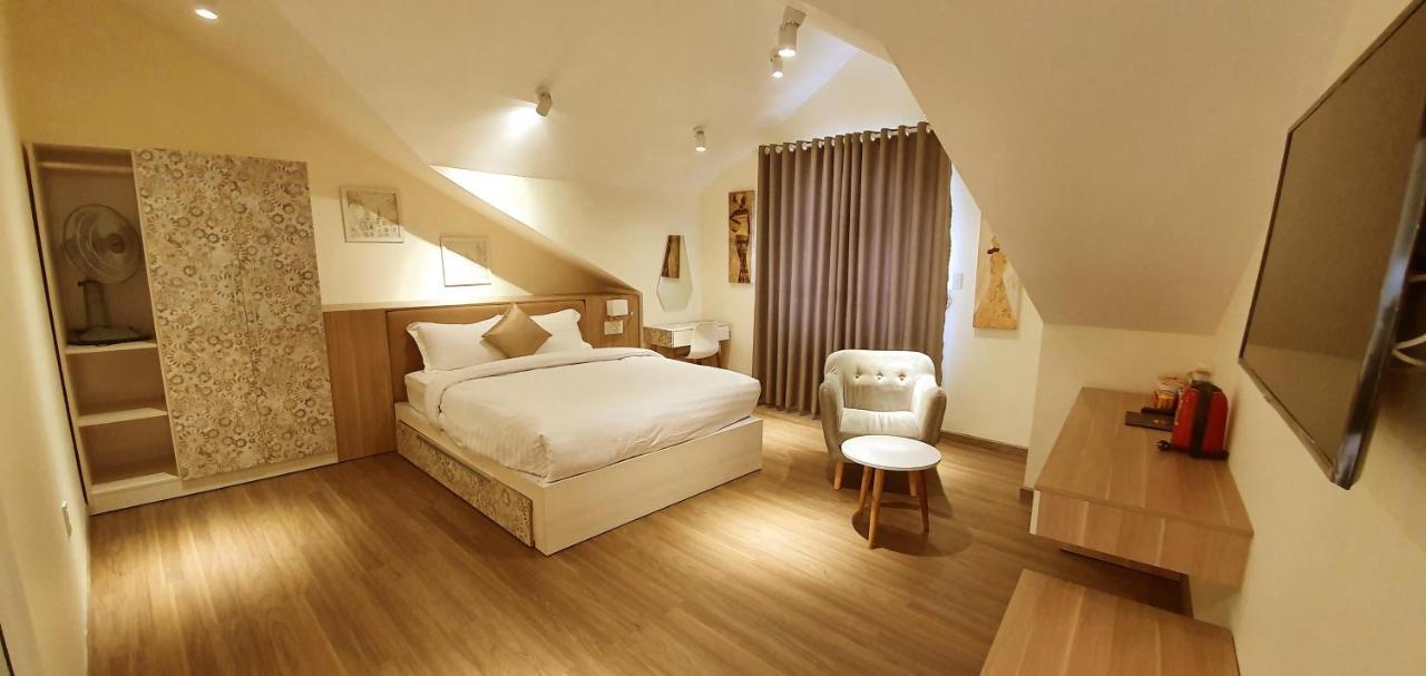 Vy Anh Hotel Da Lat Exterior photo